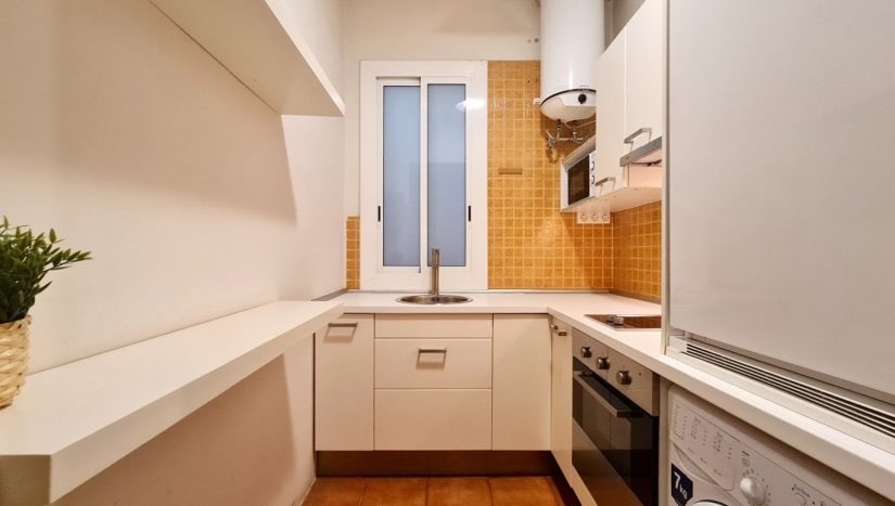 Kitchen- Pere Serafí 36 (2)