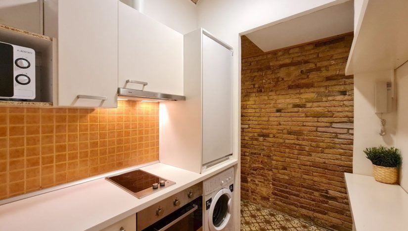 Kitchen- Pere Serafí 36 (2)